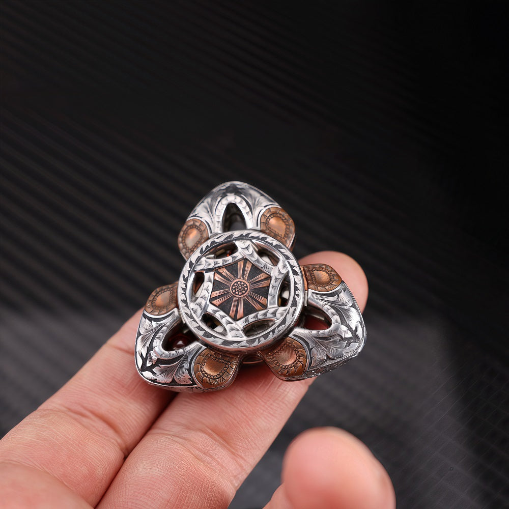 CHIMAGO EDC Fingertip Top "Snake" Handcrafted with Lindsey Carving, Themed on the Flower of the Other Shore