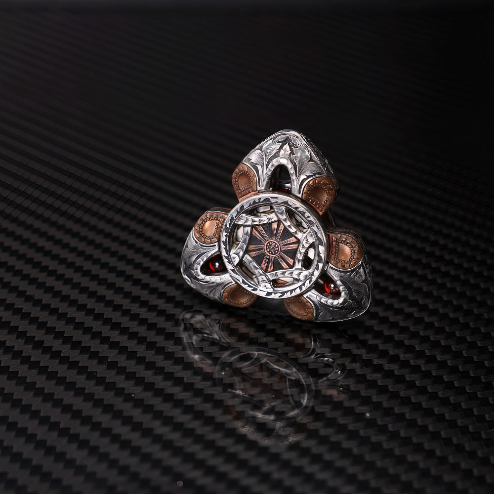 CHIMAGO EDC Fingertip Top "Snake" Handcrafted with Lindsey Carving, Themed on the Flower of the Other Shore