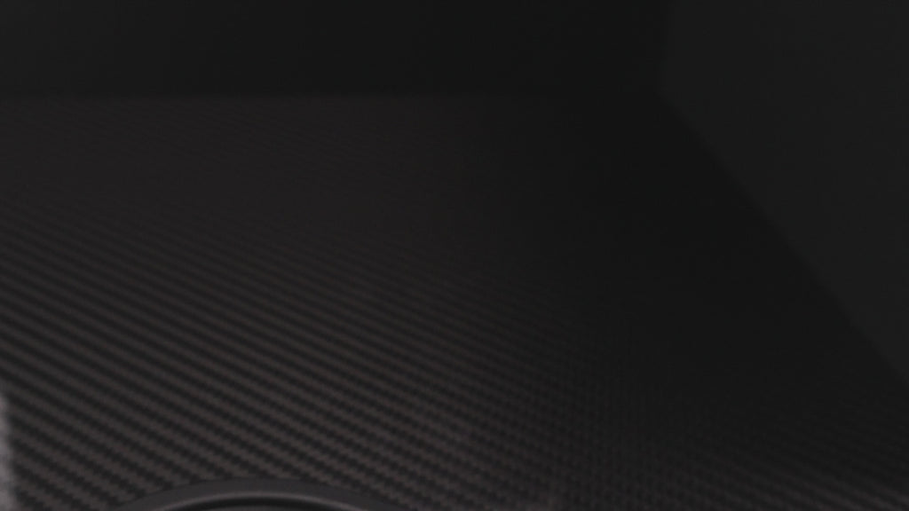 "Jinglun", a fingertip gyroscope with a polished zirconium alloy and stainless steel patch version by CHIMAGO EDC